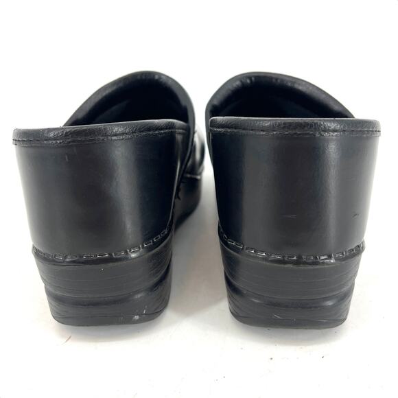 Dansko Women's 8.5/39 Black Professional Clogs Round Toe - Picture 6 of 7